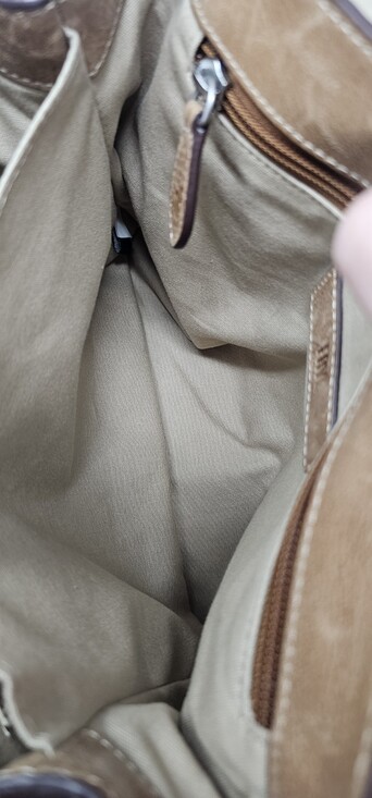 Frye Tan Distressed Leather Reed Flap Satchel Bag Purse Shoulderbag Top Handle - Picture 12 of 13